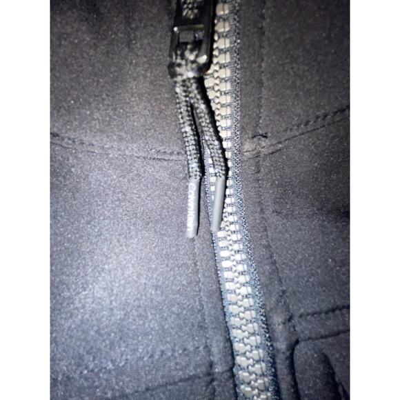 Calvin Klein Soft Shell Jacket - Est. Size XXL - See Photos - Small Flaw on Back - Picture 15 of 16